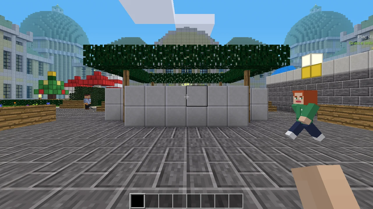 Game screen: a resident in a light shirt with a backpack walks along the alley in front of the palace; benches, a fountain and the palace domes are behind him.